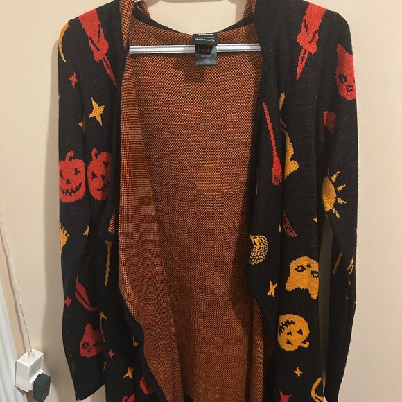 Her Universe Disney Hocus Pocus Dani Hooded Fringe Halloween Cardigan - Picture 1 of 1